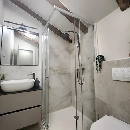 بيت ضيافة Rio Luxury سبليت