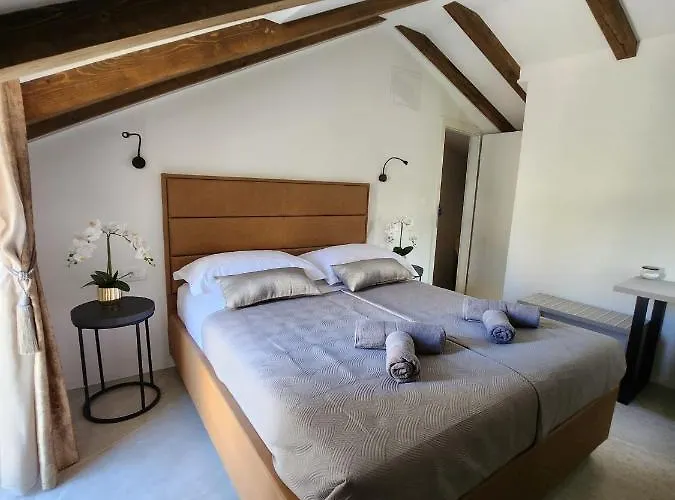 Konukevi Rio Luxury 4*