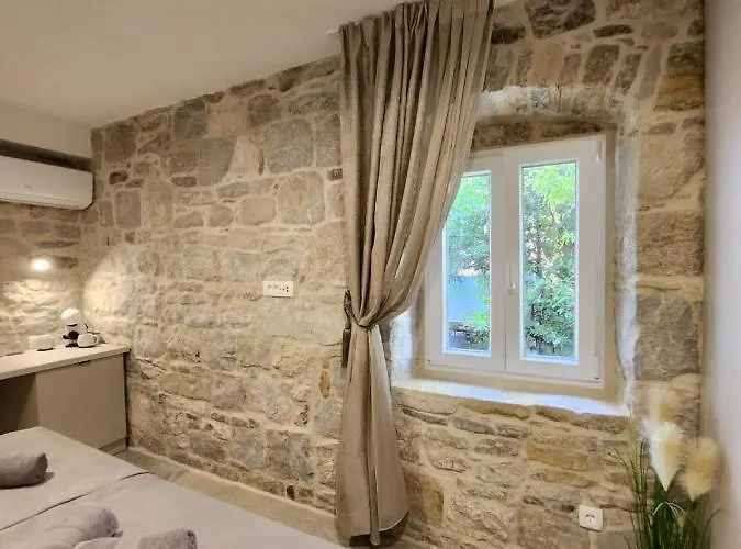 بيت ضيافة Rio Luxury سبليت