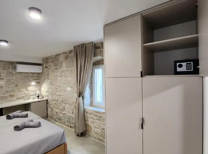 Rio Luxury بيت ضيافة سبليت