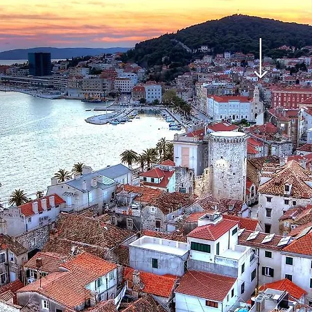 Rio Luxury Πανσιόν