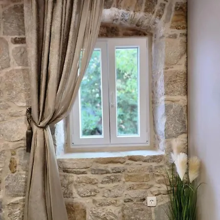 Πανσιόν Rio Luxury 4*